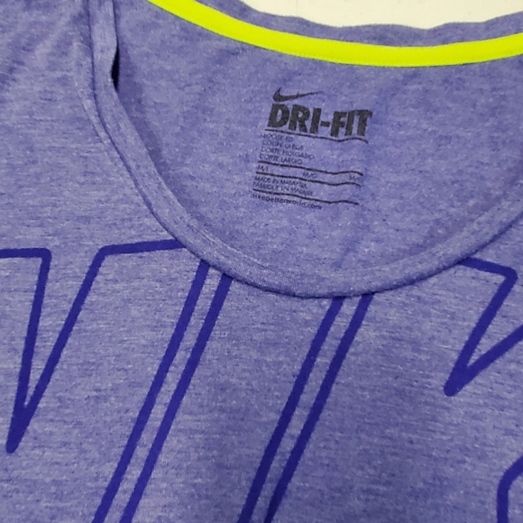 Nike dri fit tshirt - Picture 2 of 4